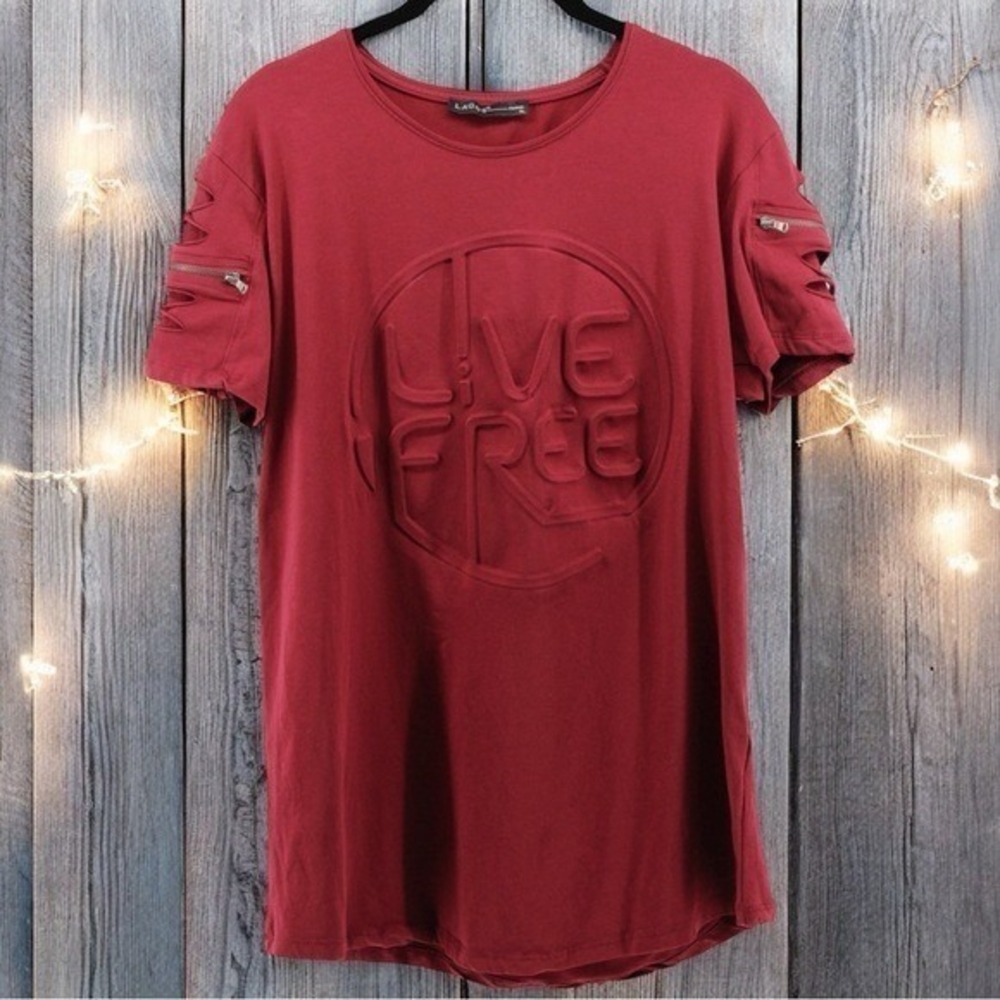Lagos Wine‎ Red "Live Free" Three Dimensional Artsy Grunge Tee Women's XL